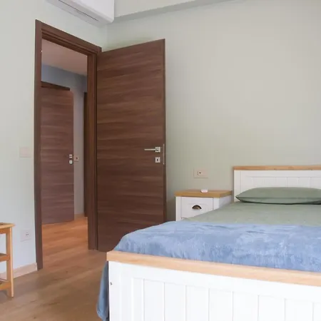 Casa Hemingway - Welchome Apartmán Stresa